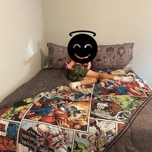 Marvel Comforter Set- FULL SIZE